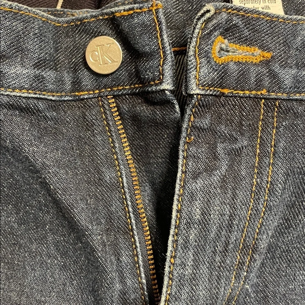 Calvin Klein Vintage High Waisted Mom Jeans 6